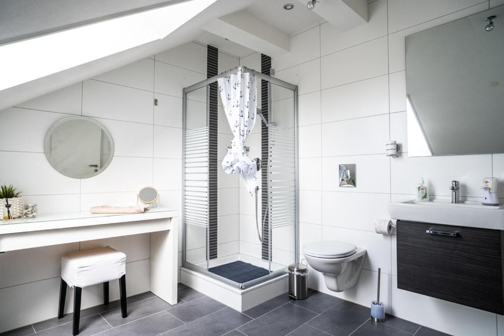 Dachtraum Waldner Apartment เวิร์ซบวร์ก ภายนอก รูปภาพ